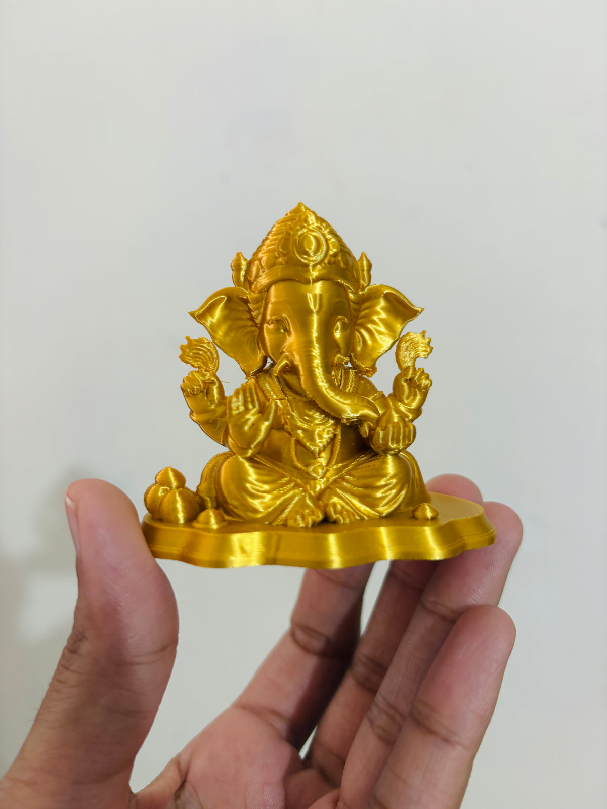 3D Printed Ganesh Ji Idol – Golden Silk Finish