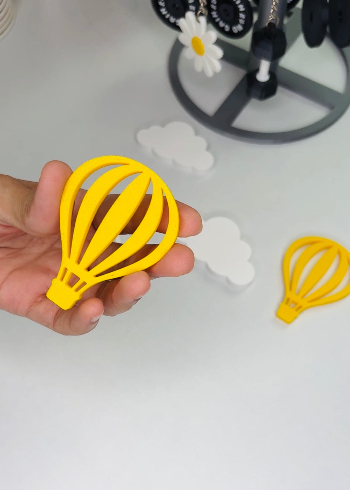 Hot Air Balloon Magnet – Decor / Gift / Display